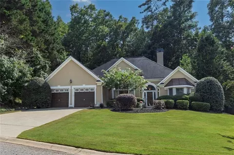 107 Cottage Oaks Ln, Woodstock, GA 30189