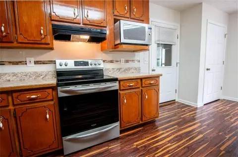Kitchen - 75 Briar Patch Dr, Covington, GA 30014 photo 3 of 3