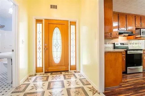 Entry Way - 75 Briar Patch Dr, Covington, GA 30014 photo 3 of 3