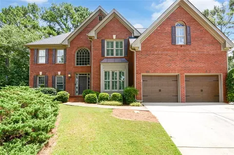 5196 Staverly Ln, Peachtree Corners, GA 30092