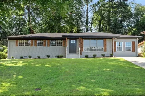 2933 Edna Ln, Decatur, GA 30032