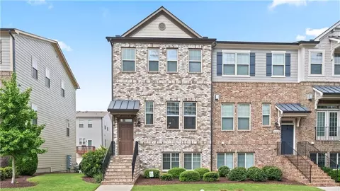 4458 Dunblane Ave, Sugar Hill, GA 30518