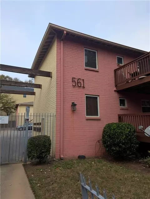 561 Formwalt St SW #12, Atlanta, GA 30312
