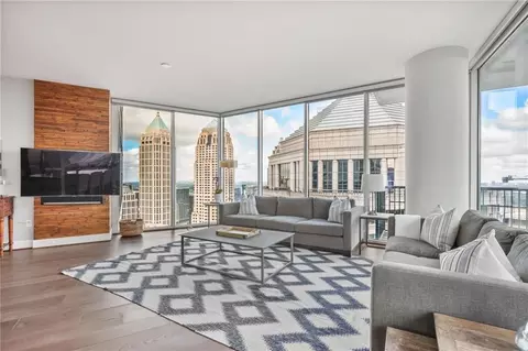 1080 Peachtree St NE #3303, Atlanta, GA 30309