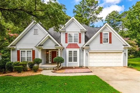 640 Wyndham Place Cir NW, Lawrenceville, GA 30044