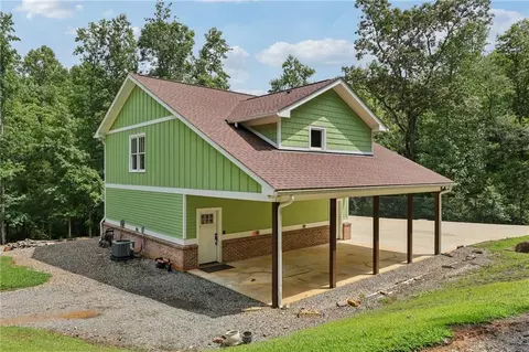 52 Pettit Rd, Jasper, GA 30143