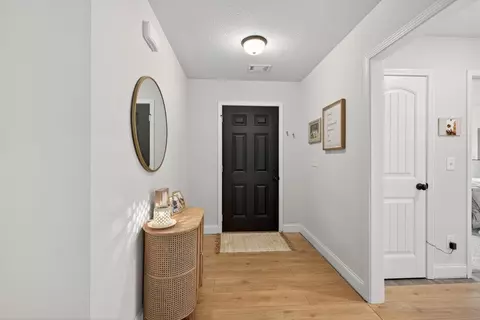 Entry Way - 60 Canopy Ct, Hull, GA 30646 photo 2 of 2