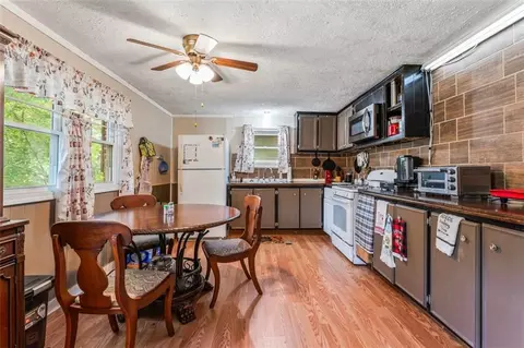 Kitchen - 25 Roberts Rd, Covington, GA 30016 photo 2 of 3