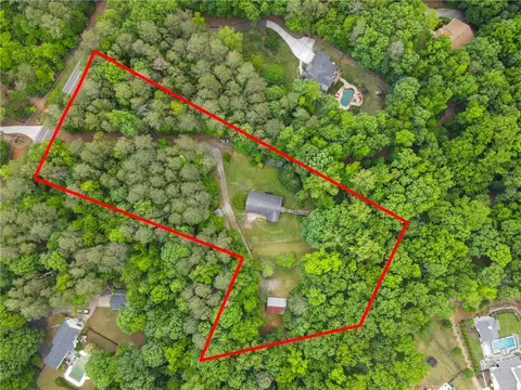 16335 Henderson Rd, Milton, GA 30004