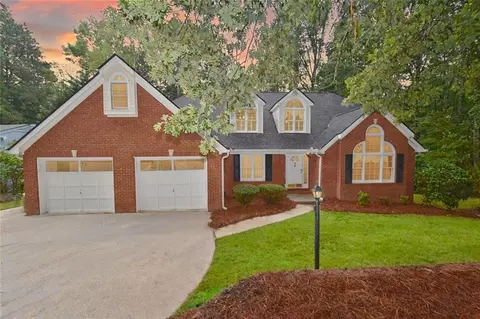 7156 Tara Dr, Villa Rica, GA 30180