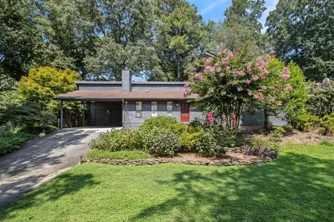 2690 Gleneagles Dr, Tucker, GA 30084