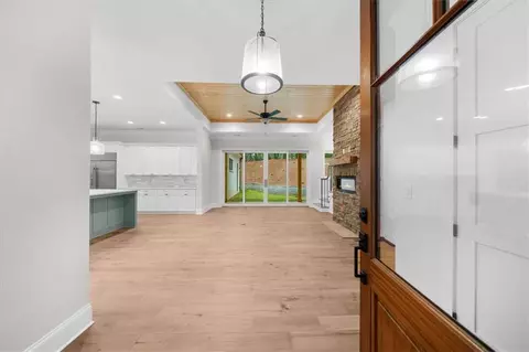 Entry Way - 225 Laurel Place Dr, Cornelia, GA 30531 photo 1 of 5