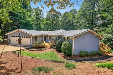 7189 Hartman Rd, Murrayville, GA 30564