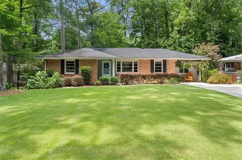 2914 Mt Olive Dr, Decatur, GA 30033