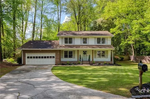 3719 Northbrook Ct, Atlanta, GA 30340