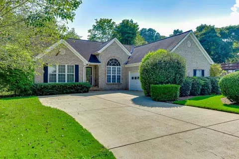 7010 Valley Landing Ct, Cumming, GA 30041