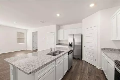 6092 Knickerbocker St, Mableton, GA 30126