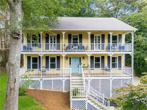 4461 Derby Ln SE, Smyrna, GA 30082