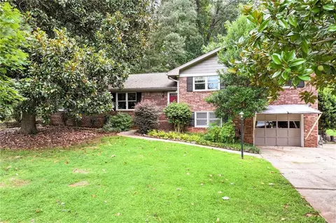 3980 Philmont Dr, Marietta, GA 30066