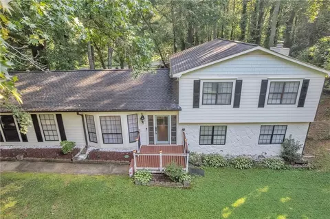 3279 Aspen Cir, Snellville, GA 30078