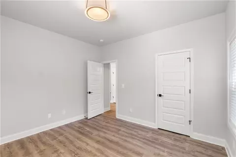 Bedroom - 130 E Crestwood Rd, Tyrone, GA 30290 photo 3 of 3