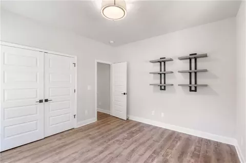 Bedroom - 130 E Crestwood Rd, Tyrone, GA 30290 photo 2 of 3
