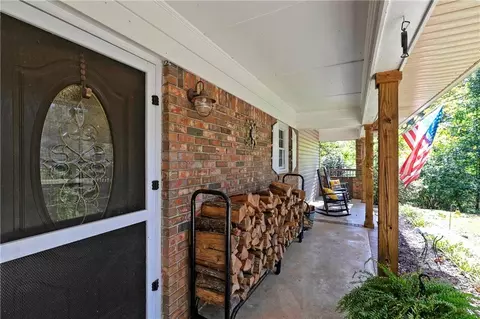 255 Shipp Cir, Hiram, GA 30141