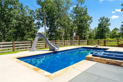Exterior - 4969 Cagle Rd, Lula, GA 30554 photo 13 of 19