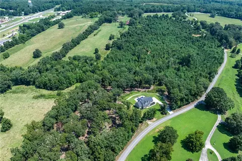 View/Area - 4969 Cagle Rd, Lula, GA 30554 photo 5 of 8