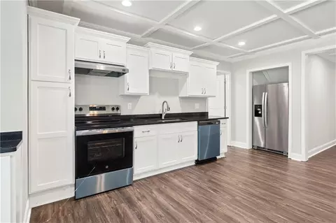 Kitchen - 4969 Cagle Rd, Lula, GA 30554 photo 4 of 4