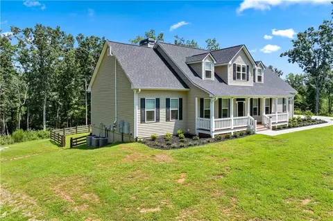 Exterior - 4969 Cagle Rd, Lula, GA 30554 photo 4 of 19