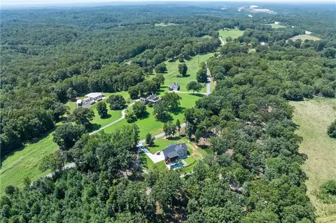 View/Area - 4969 Cagle Rd, Lula, GA 30554 photo 6 of 8
