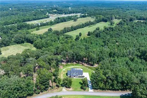 View/Area - 4969 Cagle Rd, Lula, GA 30554 photo 4 of 8
