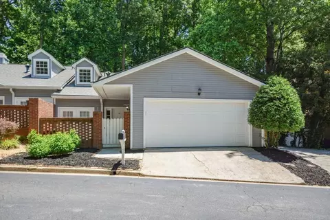 2992 Crosswycke Forest Dr NE, Atlanta, GA 30319