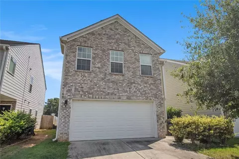 Exterior - 1558 Leonard St, Hampton, GA 30228 photo 2 of 5