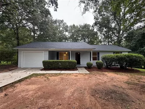 510 Acorn Dr, Thomaston, GA 30286