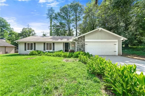 2713 Post Oak Ct, Marietta, GA 30062