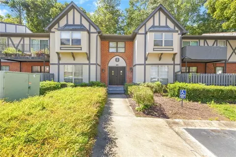 6851 Roswell Rd #I18, Atlanta, GA 30328