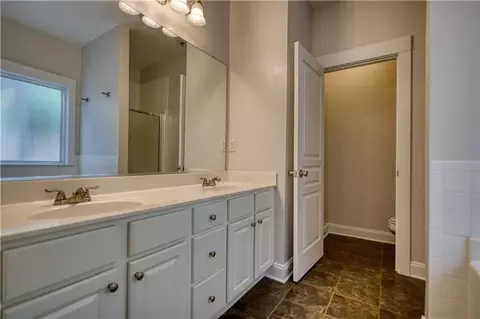 Bath - 35 Orchard Dr, Covington, GA 30014 photo 2 of 4