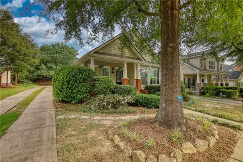Exterior - 35 Orchard Dr, Covington, GA 30014 photo 2 of 5