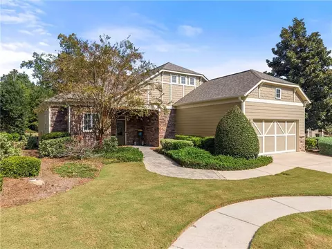 3133 Scarlet Oak Ln, Gainesville, GA 30504