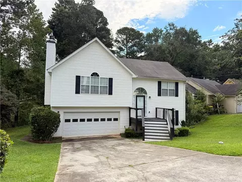 865 Stonebridge Park Cir, Lithonia, GA 30058