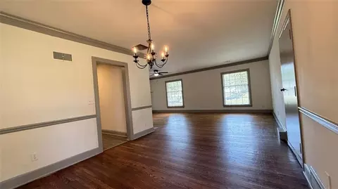 30 E Williams St, Winder, GA 30680 photo 15