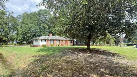 30 E Williams St, Winder, GA 30680 photo 7