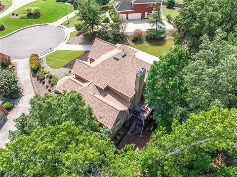 View/Area - 1020 Grace Ct, Suwanee, GA 30024 photo 1 of 10