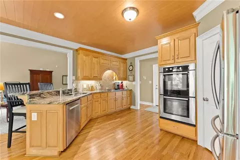 Kitchen - 1020 Grace Ct, Suwanee, GA 30024 photo 3 of 5