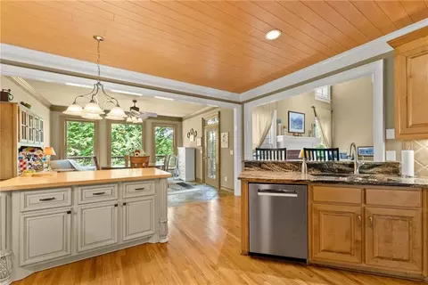 Kitchen - 1020 Grace Ct, Suwanee, GA 30024 photo 5 of 5