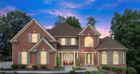 Exterior - 1020 Grace Ct, Suwanee, GA 30024 photo 1 of 10