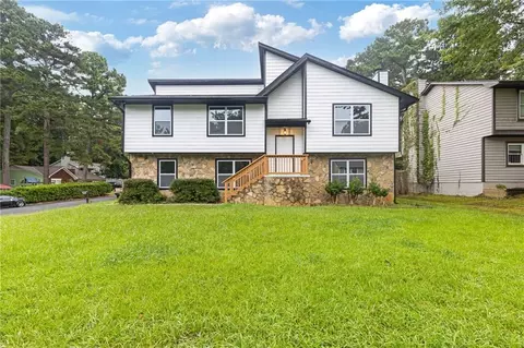 1455 Woodington Cir, Lawrenceville, GA 30044