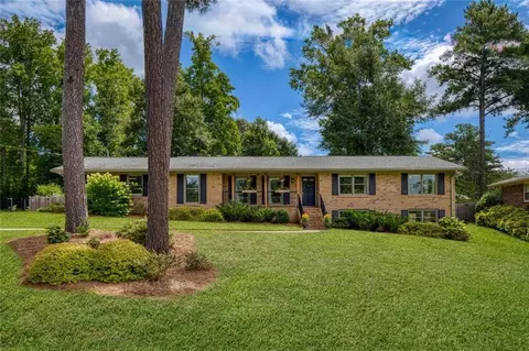 3847 Cloudland Drive Dr SE, Smyrna, GA 30082